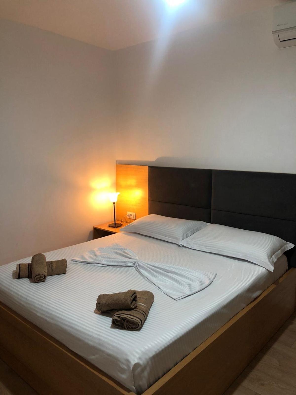 Hotel Kaso Ervehe Përmet Extérieur photo